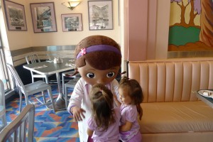 The Twins were a bit apprehensive when they last met characters in November 2015. We told about about this trip, and they both said, "I will be brave." And they were!
